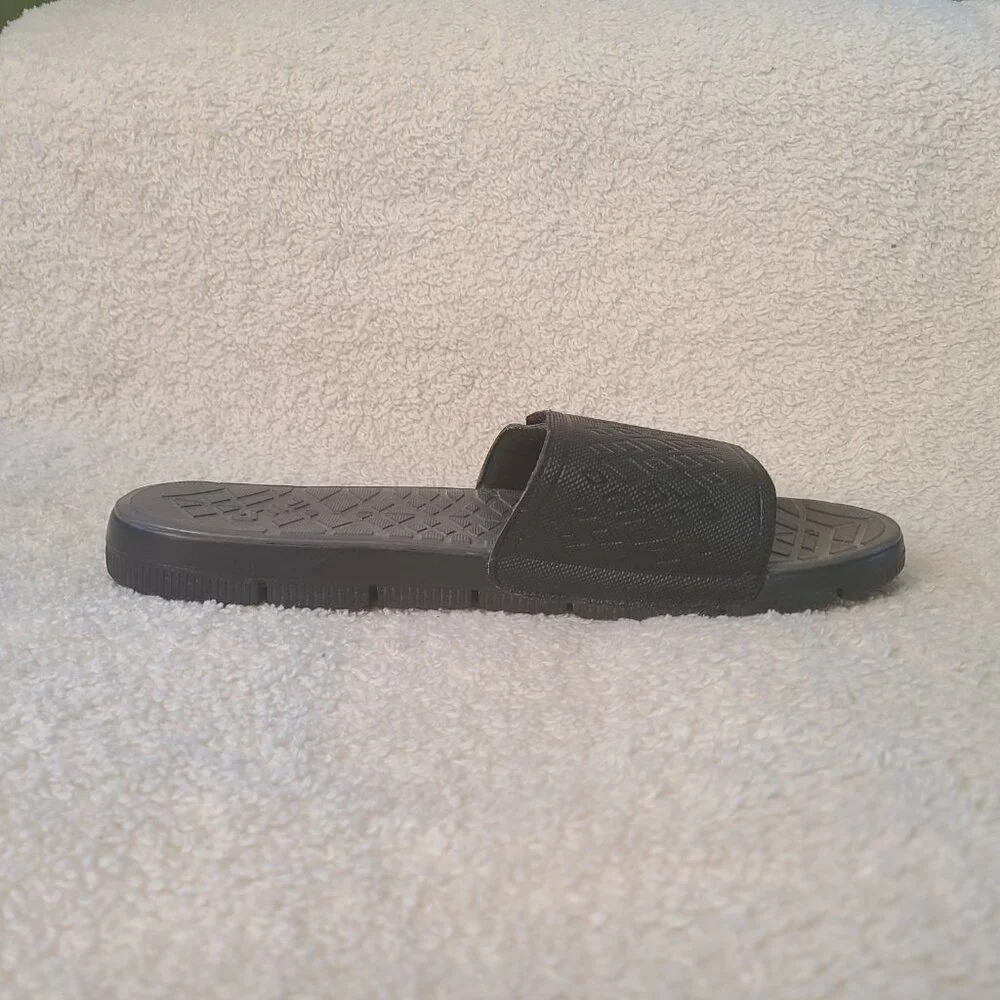 Fila velcro sandals